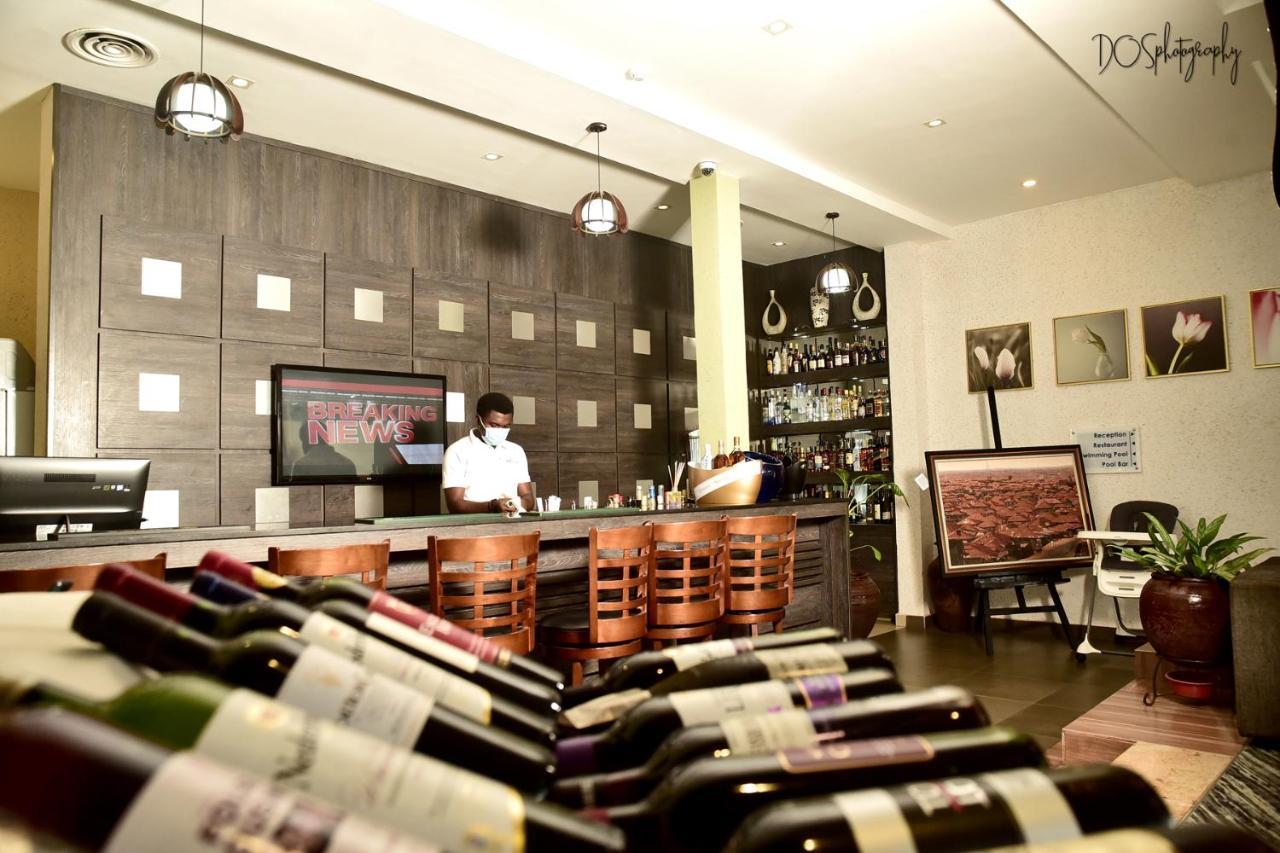 Golden Tulip Ibadan Hotel Ngoại thất bức ảnh