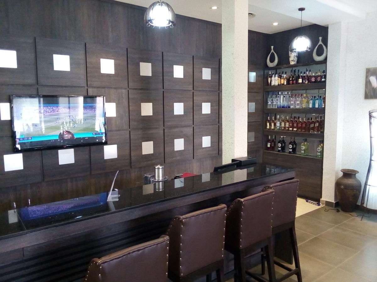 Golden Tulip Ibadan Hotel Ngoại thất bức ảnh