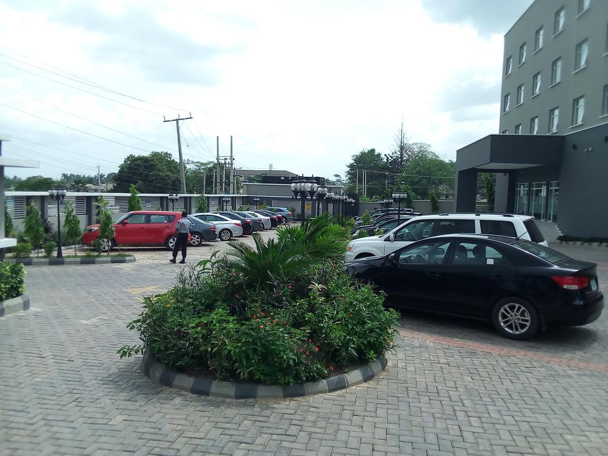 Golden Tulip Ibadan Hotel Ngoại thất bức ảnh