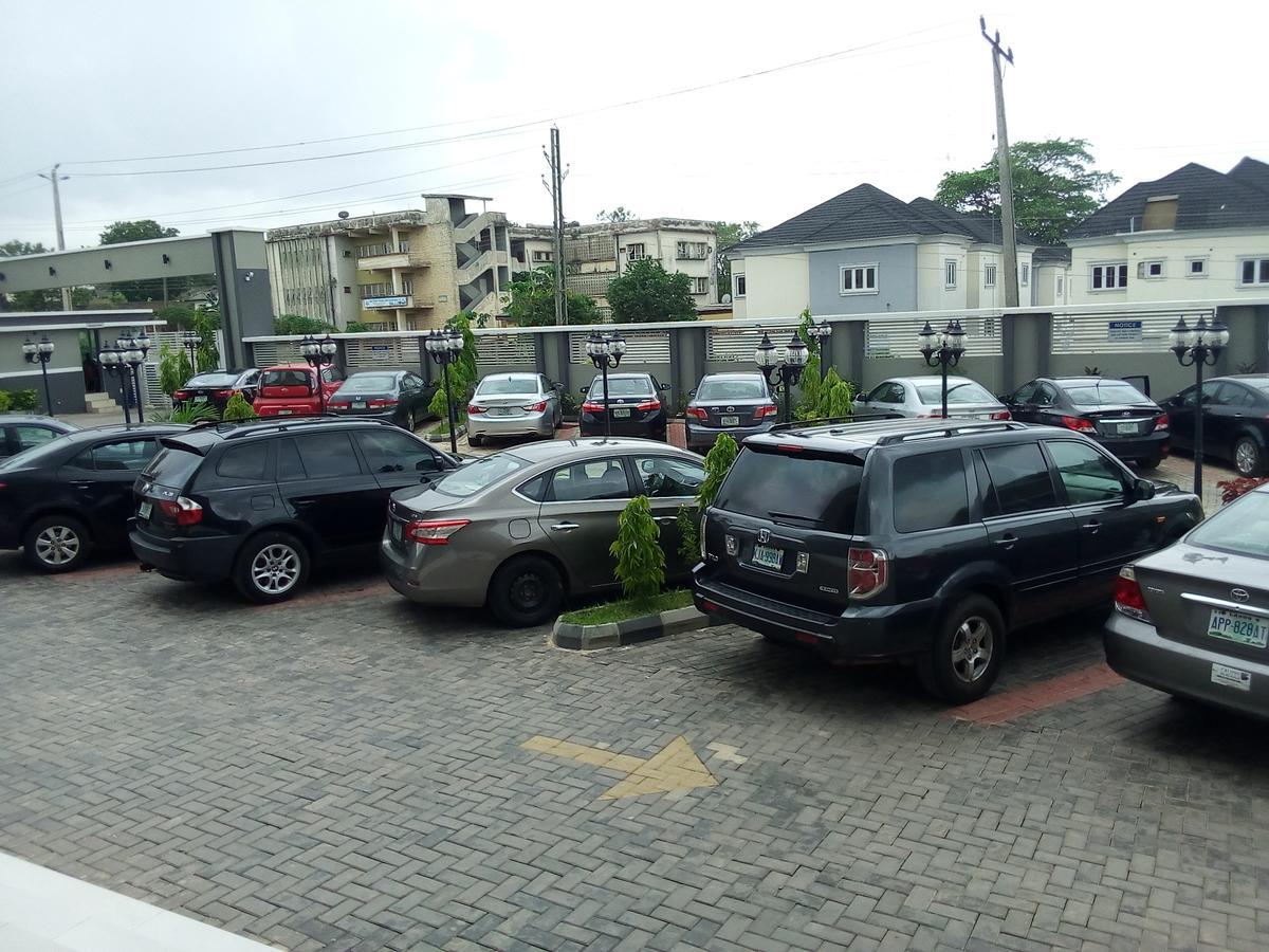 Golden Tulip Ibadan Hotel Ngoại thất bức ảnh